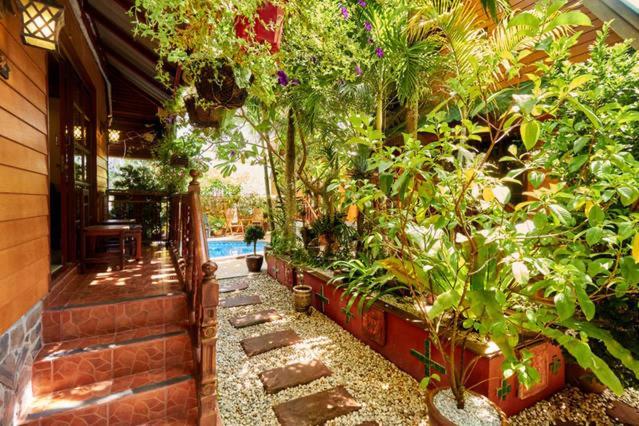 Bungalow Phuket Kamala Beach Esterno foto