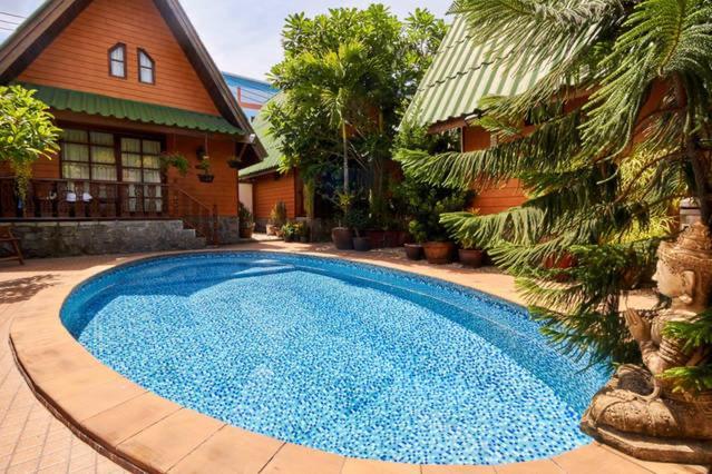 Bungalow Phuket Kamala Beach Esterno foto