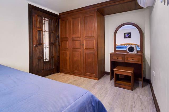 Bungalow Phuket Kamala Beach Esterno foto